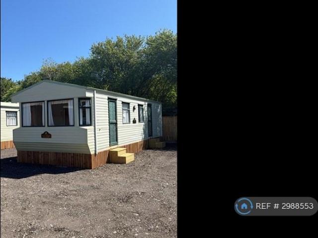 Equine Visitor Centre Bodymoor Heath. 2 bed flat to rent £1,000 pcm £231 pw