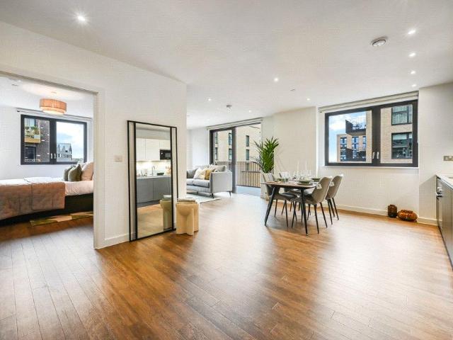 Equipment Works, 2 Vanguard Wy, E17 2 bed apartment to rent £2,800 pcm £646 pw