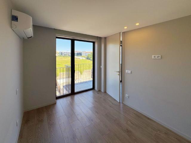 Equipped 1 bedroom apartment with parking space in the historic centre of Braga for rent