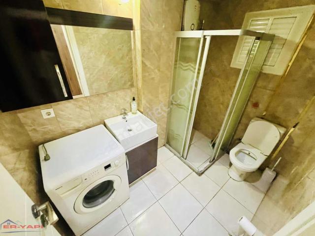 Er Yapı Emlak Ofisinden Hasanağa Bahçesine Komşu Kiracısız