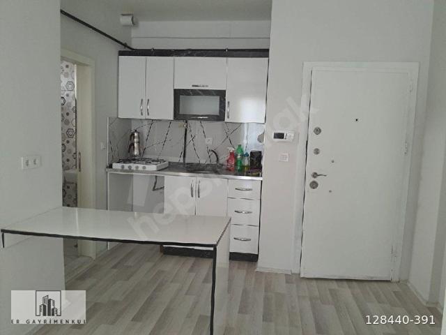 Er gayrimenkulden satılık 1+1esyali daire