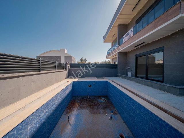 Ermenek Ayrı Mutfaklı İkiz Villa