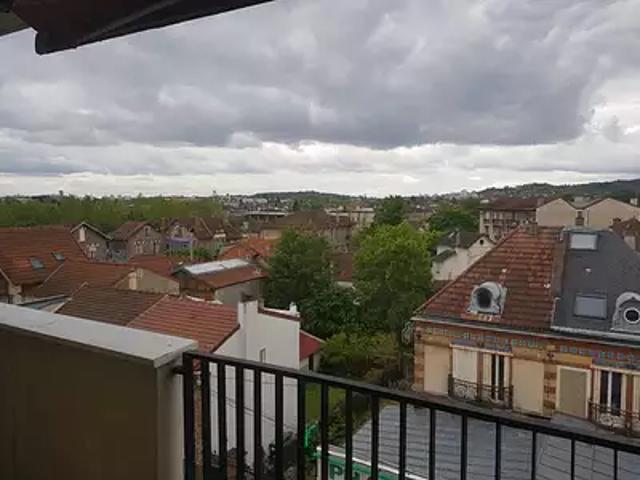 Ermont 95120 Location appartement 3 pièces t3 au dernier étage parking