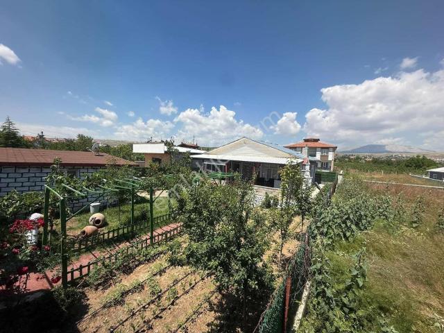 Ermora Dan Gödenede Eşsiz Bir Müstakil Ev