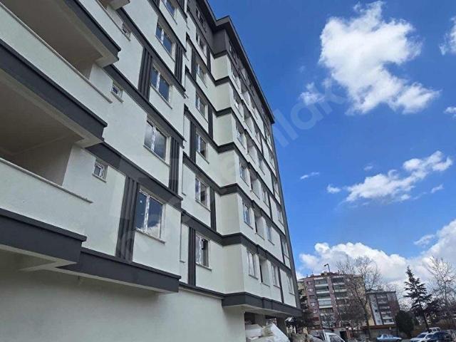 ERMORA'DAN FETİH CADDESİNE CEPHE LÜKS 3+1 DAİRE