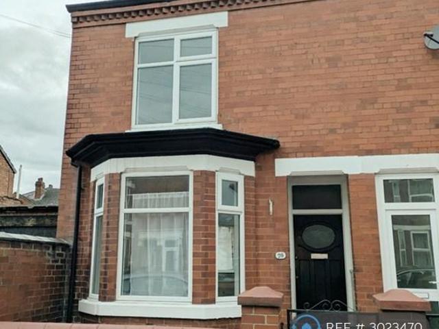 Ernest St, Crewe, CW2 2 bed semi detached house to rent £875 pcm £202 pw