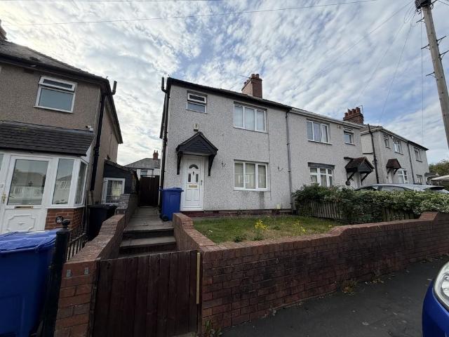 Ernest Road, West Midlands DY2 3 bed semi detached house to rent £1,095 pcm £253 pw