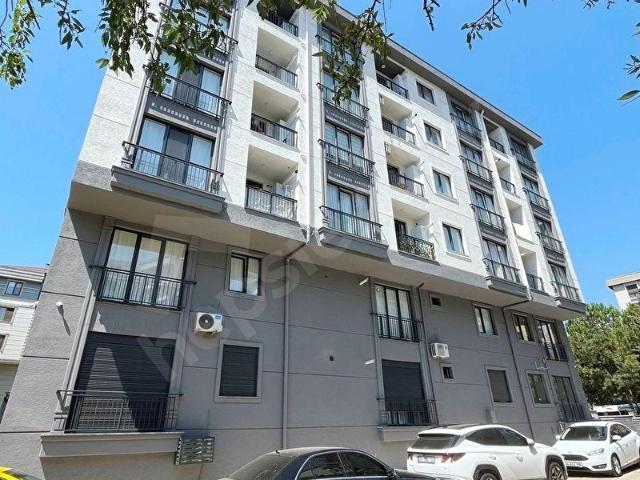 EROĞUL GYM'DEN 1+1 1. KAT SIFIR DAİRE ALTTA DAİRE VAR
