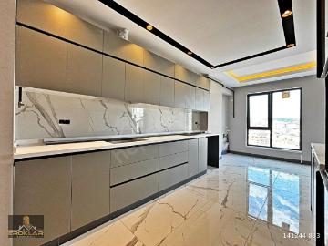 EROKLARDAN SIFIR ÇİFT BLOK SİTE İÇİ G.ODA E.BANYO ULTRA LÜKS 3+1