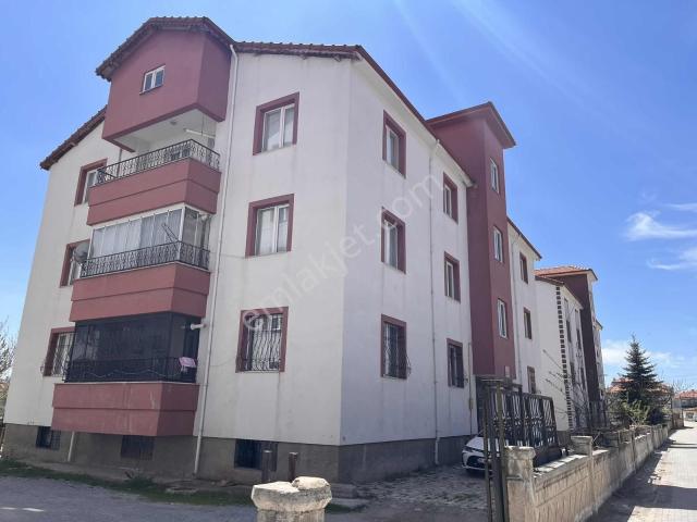 Erol Emlak Tan Satılık 150 M2 Ara Kat 3+1 Daire