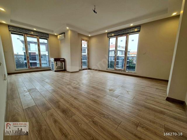 EROL EMLAK'tan YERDEN ISITMALI, EBEVEYN BANYOLU, 3+1 130 m2