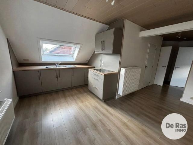 ERONDEGEM Knus dakappartement met autostaanplaats