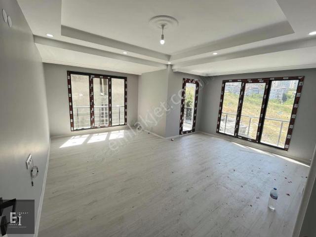 Eray Emlak'tan Kiralık Arakat 2+1 85m2 Kullanışlı Daire