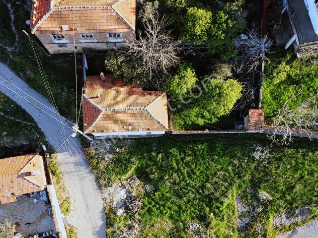 Era Angel'dan Pelitköy'de Müstakil Deniz Manzaralı Köşe Konum