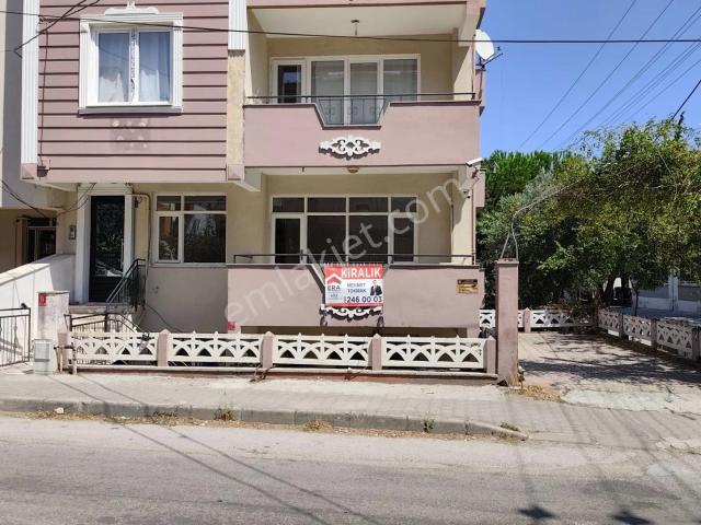 Toygar Mahallesi'nde Okullara Yakın Ferah Klimalı 2+1 Kiralık Daire