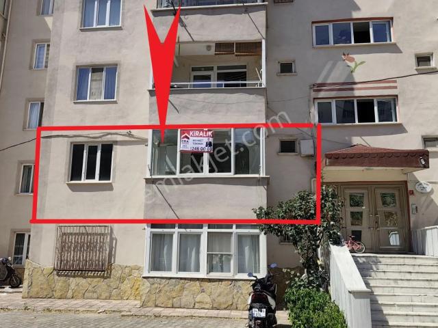 Era Söz Gayrimenkul’den Adnan Menderes Mahallesi’nde Kiralık 3+1 Ara Kat Daire