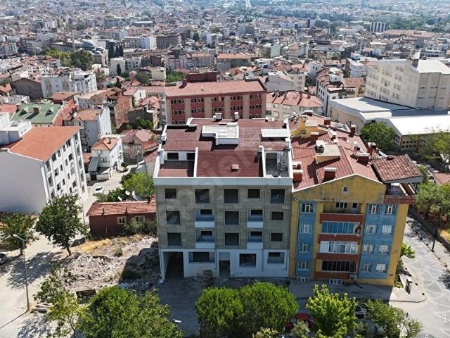 ERA PORT'TAN DUMLUPINAR MAH. ÇAMLIK TEPESİ 2+1 SATILIK DAİRE