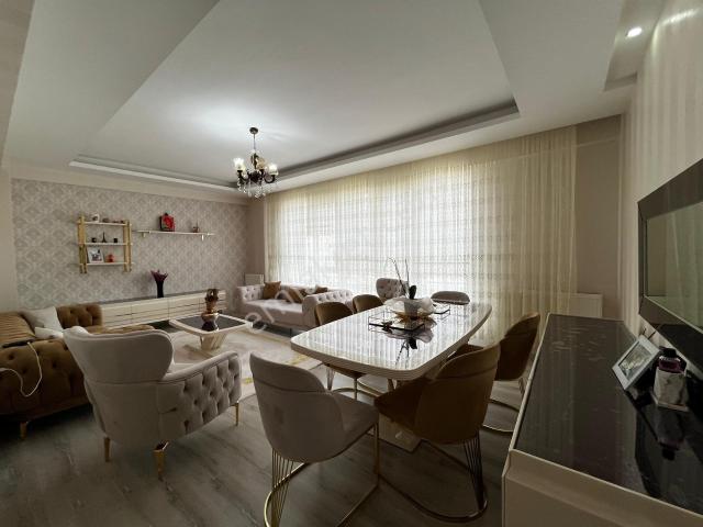Eras Gayrimenkul'den Araştırma Civarı Satılık 3+1 Daire