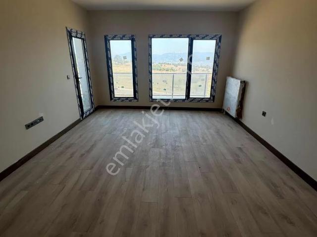 Erbaş Gayrimenkul'den İlimtepe Tokide 3+1 Kiralık Daire