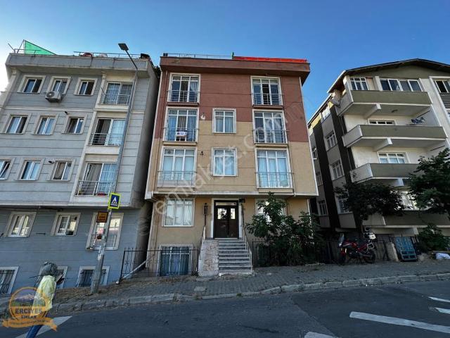 Erciyes'den Maltepe Fındıklıda 2012 Yapımı Binada 1+1 Kiralık