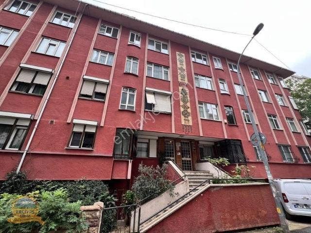 Erciyes'den Erenköy'de Marmaraya Yakın 3+1 Balkonlu 125 M²