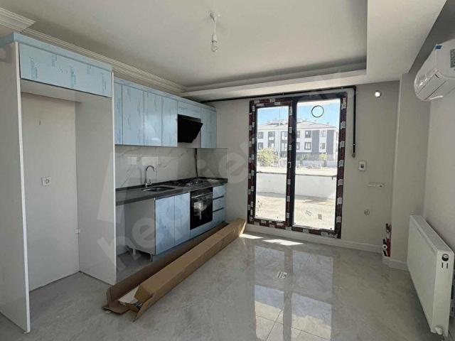 ERDAL PARLAK GYD DEN RUMELİ MAH 2+1 GİRİŞ KAT KİRALIK DAİRE