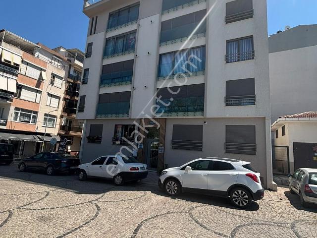 Erdek Yalı Mahallesin De Deniz Manzaralı Satılık Daire