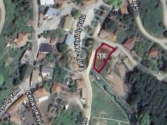 Erdek Çeltikçide 360 M Arsa İçinde Müstakil Ev