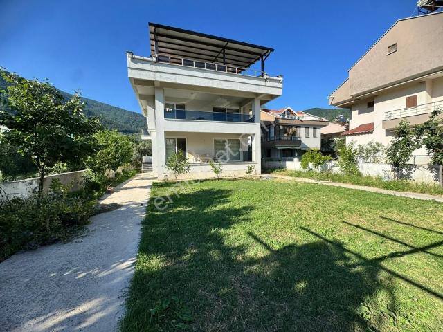 Erdek Ocaklar Da Satılık Müstakil Villa