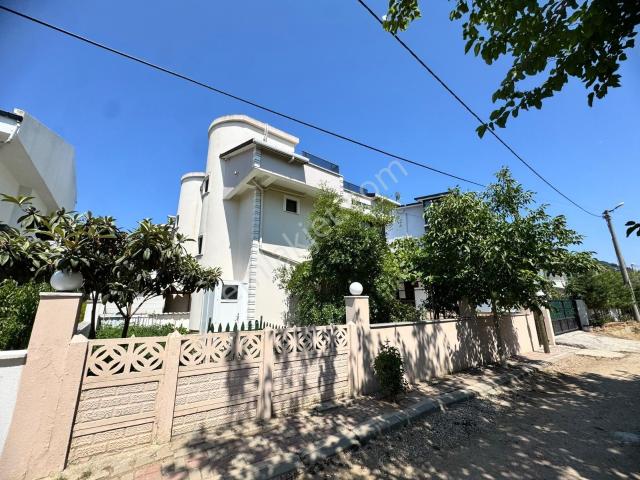 Erdek Ocaklar Da Satılık Villa