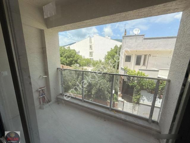 Erdek Ocaklarda Denize 50 Mt Ön Cephe Satılık Sıfır 1+1 Daire