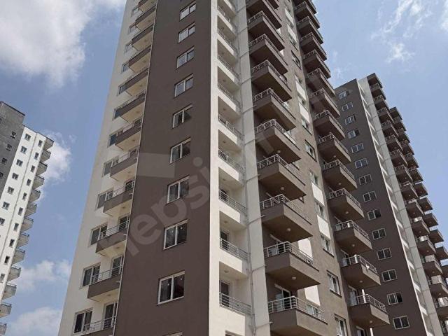 ERDEM EMLAKTAN BULVAR ÜZERİ HASARSIZ 2+1 SATILIK GENİŞ DAİRE