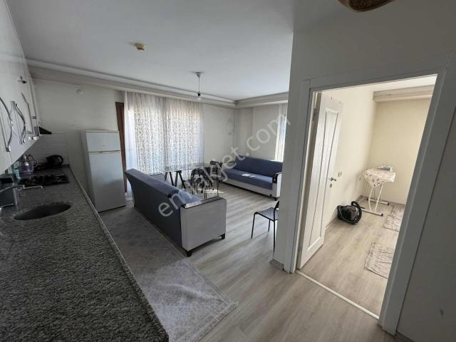 Erdemli Opet Karşısında Kiralık Eşyalı Daire