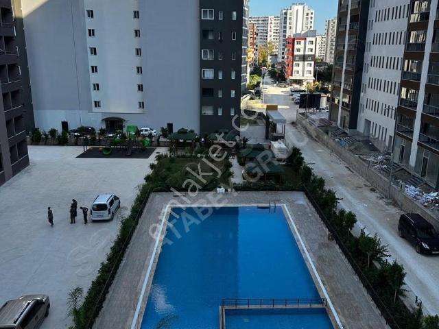 Erdemli Arpaçbahşişte Lüks Site İçerisinde Satılık 1+1 Daire
