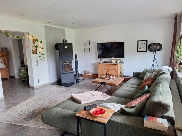 Erdgeschoss 122m² – Garten, Kaminofen, Garage | Herongen
