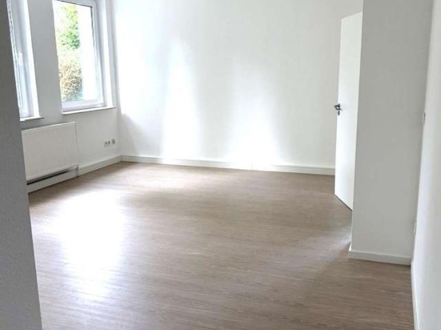 ~~Erdgeschoss! 3 Zimmerwohnung im Zentrum von Bünde!~~