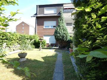 Erdgeschoss Wohnung mit Terrasse und eigenem Garten in der Innenstadt