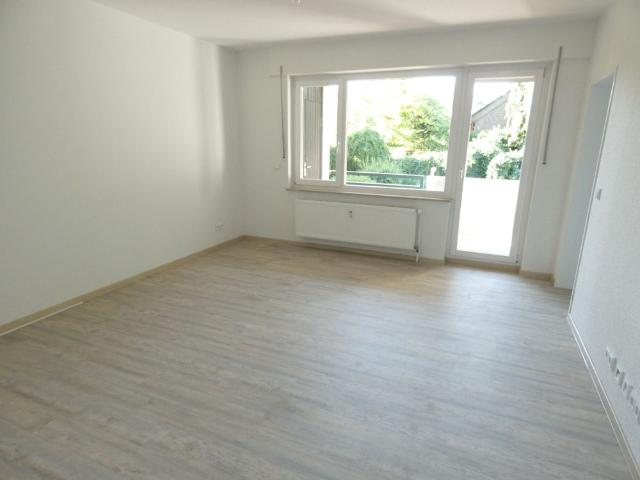 Erdgeschoss Wohnung mit Balkon *wird umfassend modernisiert
