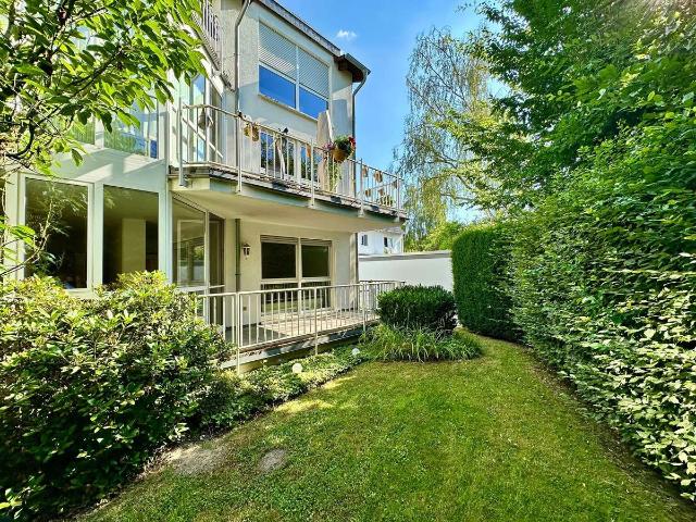 Erdgeschoss Wohnung mit Balkon und Gartenblick in Dortmund Oskarweg