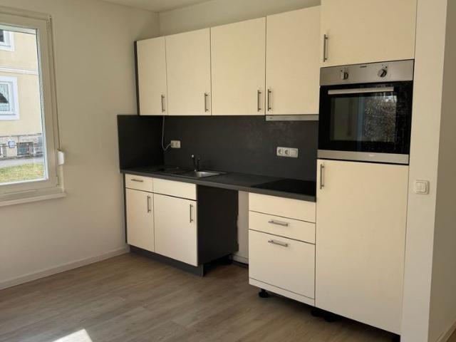 Erdgeschoss Wohnung mit Garten und Einbauküche sucht Sie!