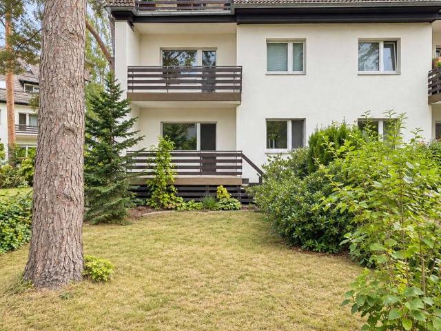 Erdgeschoss mit eigenem Garten und Terrasse – 3 Zimmer, bezugsfertig, provisionsfrei