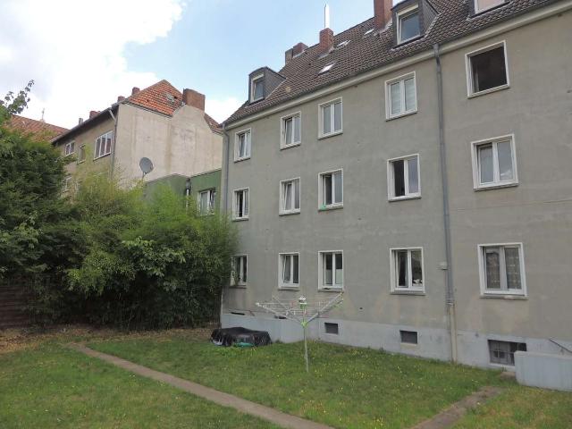 ERDGESCHOSSWOHNUNG 3 ZIMMER MIT GARAGE UND GEMEINSCHAFTSGARTEN AM ZENTRUM VON GE HORST