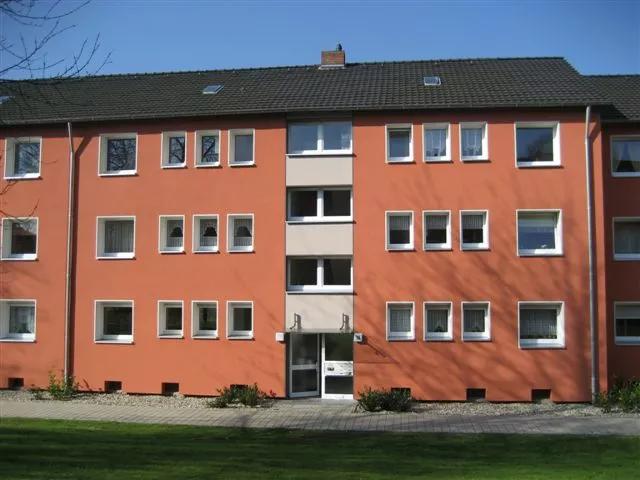 Erdgeschosswohnung: 3 Zimmer Stettiner Straße16 in Mülheim Vivawest GmbH