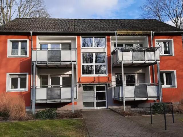 Erdgeschosswohnung: 3 Zimmer Traarer Straße253 in Krefeld Vivawest GmbH