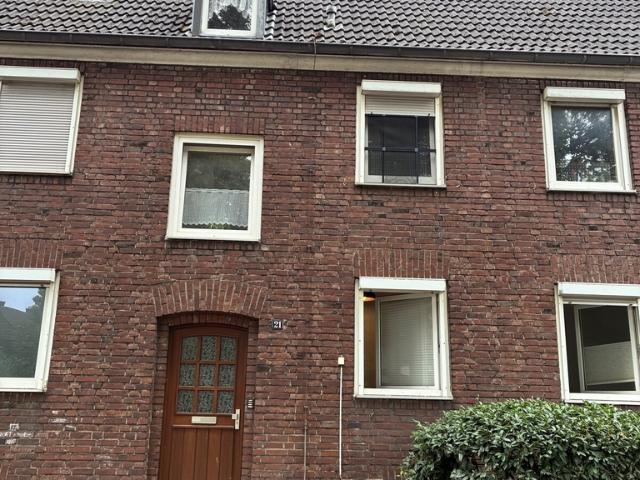 Erdgeschosswohnung: 2 Zimmer Schützenstraße21 in Krefeld Vivawest GmbH