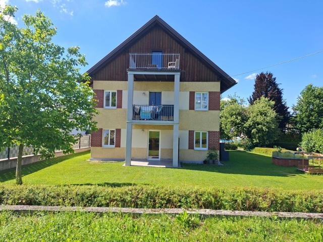 Erdgeschosswohnung 66m2 mit Terrasse, Garten u. Parkplatz