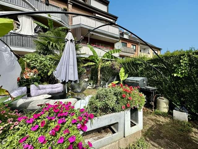 Erdgeschosswohnung + Garten + Garage