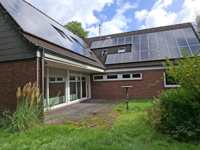 Erdgeschosswohnung in grüner Lage