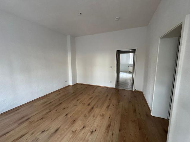 Erdgeschosswohnung in der Nähe des Hangetals. Hunde und andere Haustiere sind willkommen
