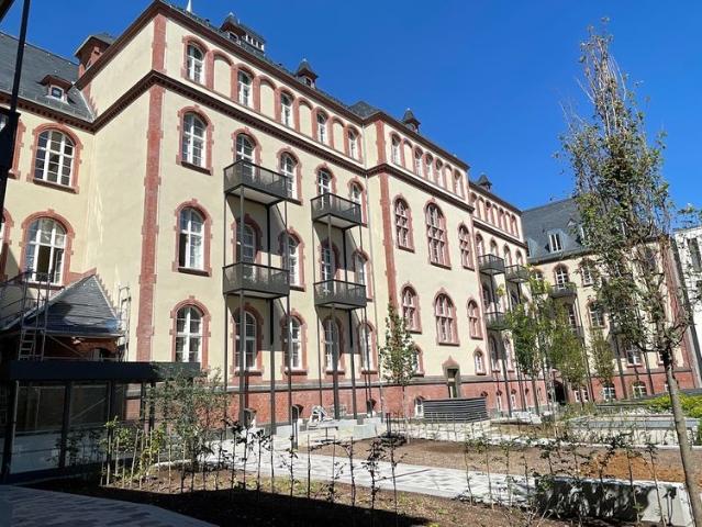 Erdgeschosswohnung in Wiesbaden: 3 Zimmer mit Einbauküche